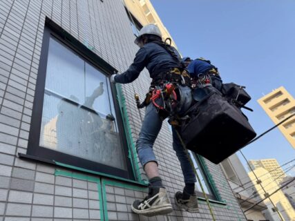 東京都台東区 無足場工法ロープアクセス防水工事